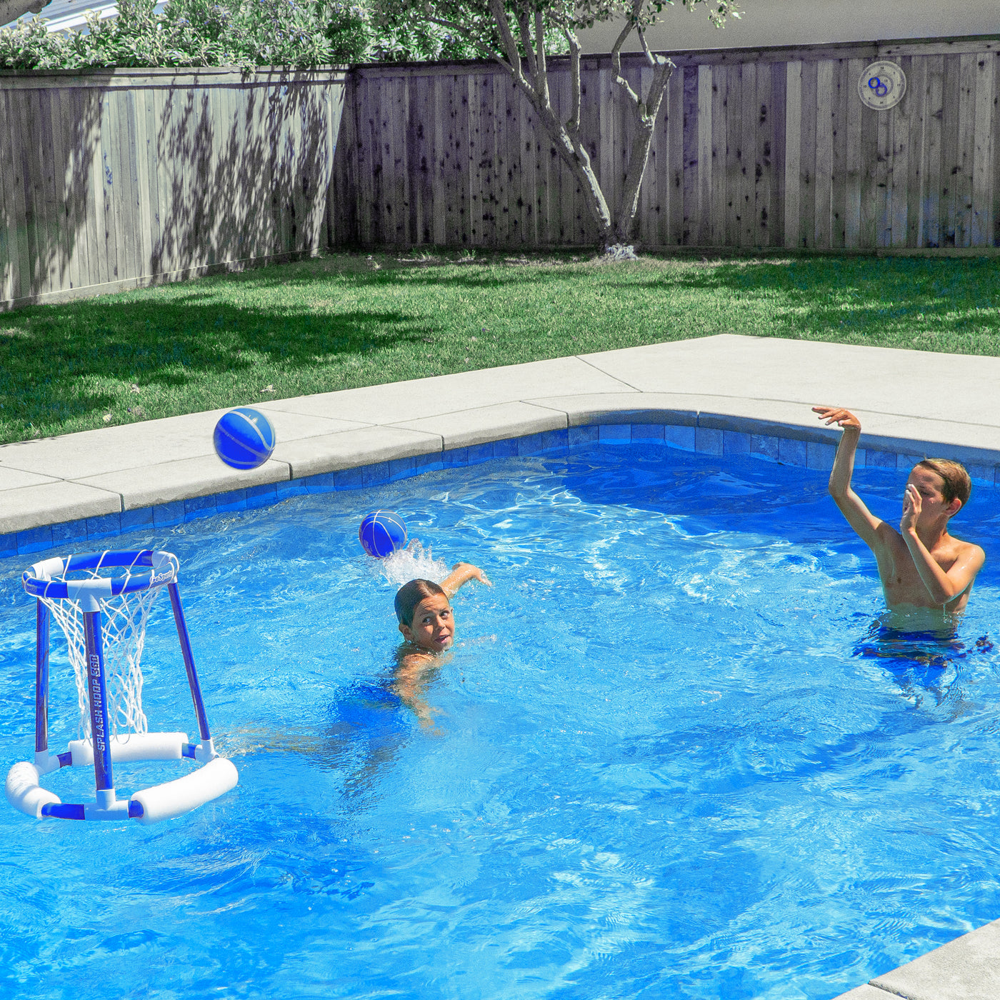 Swim Central 16 NBA Floating Basketball Pool Game